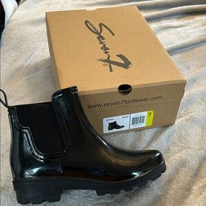 Seven7 Halifax Rain Boots